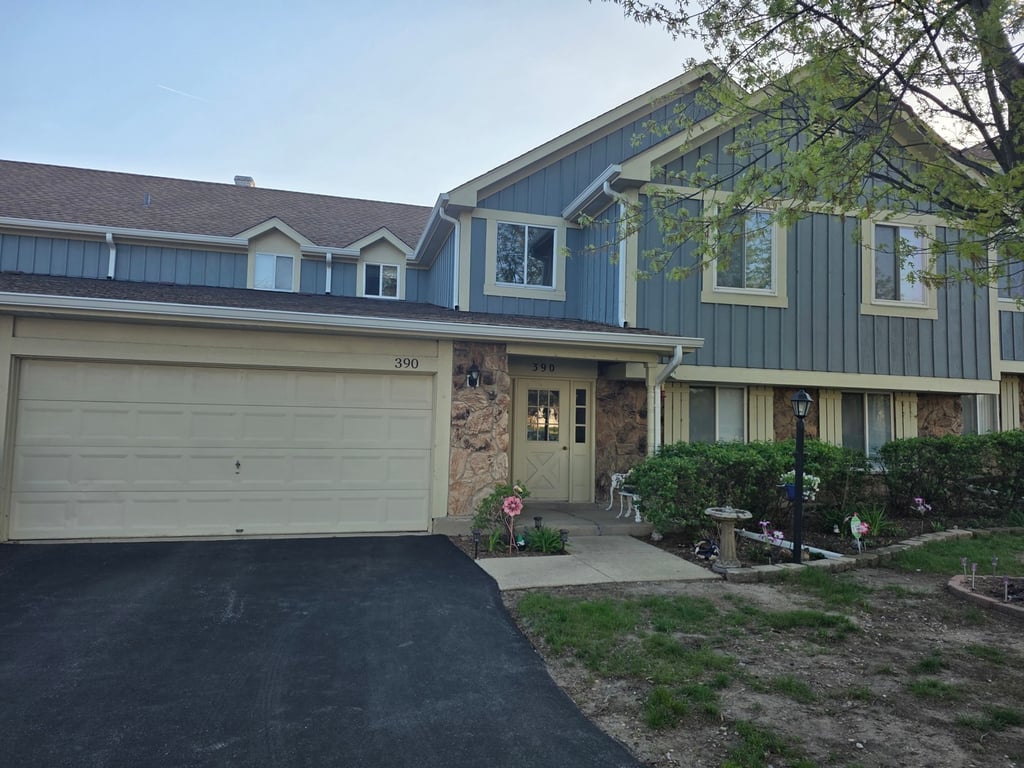 390 Springlake Lane