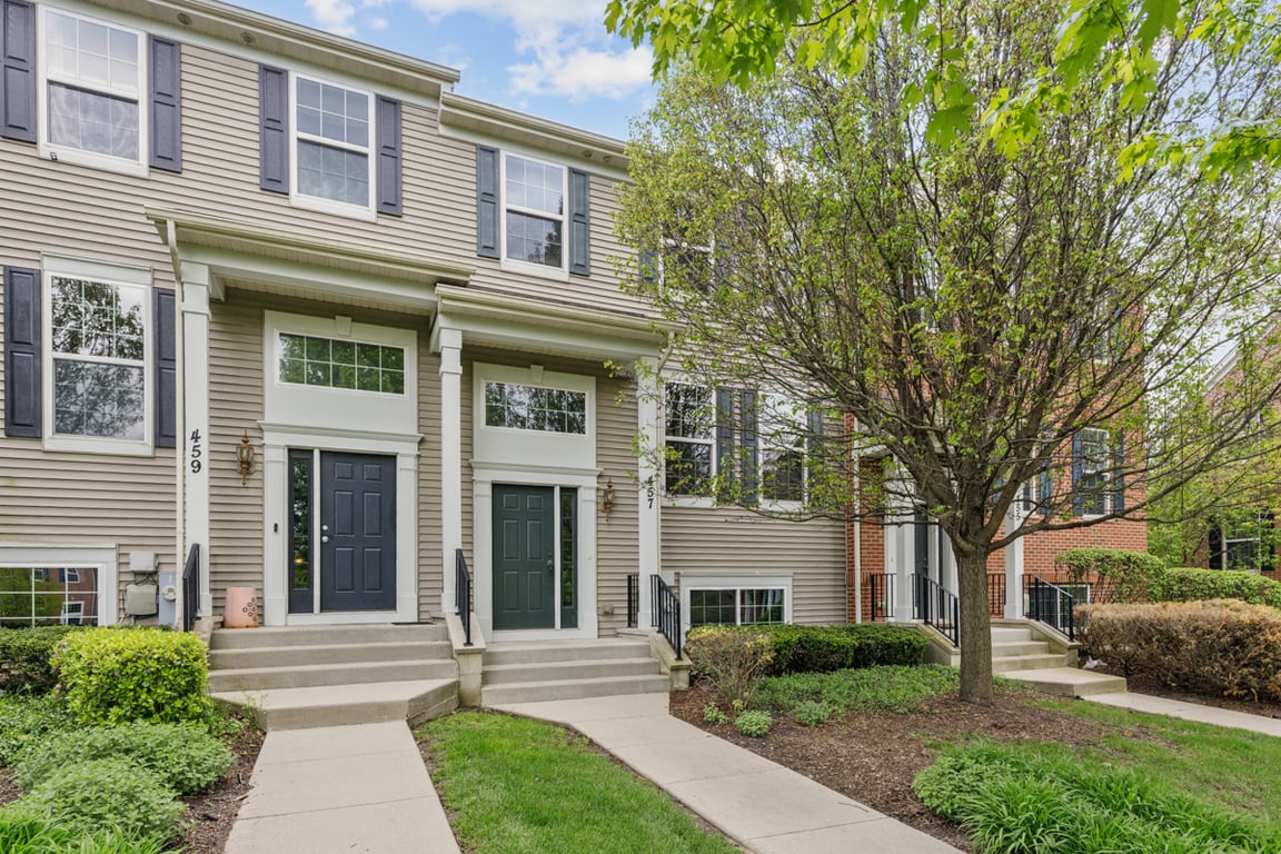 457 Town Center Boulevard