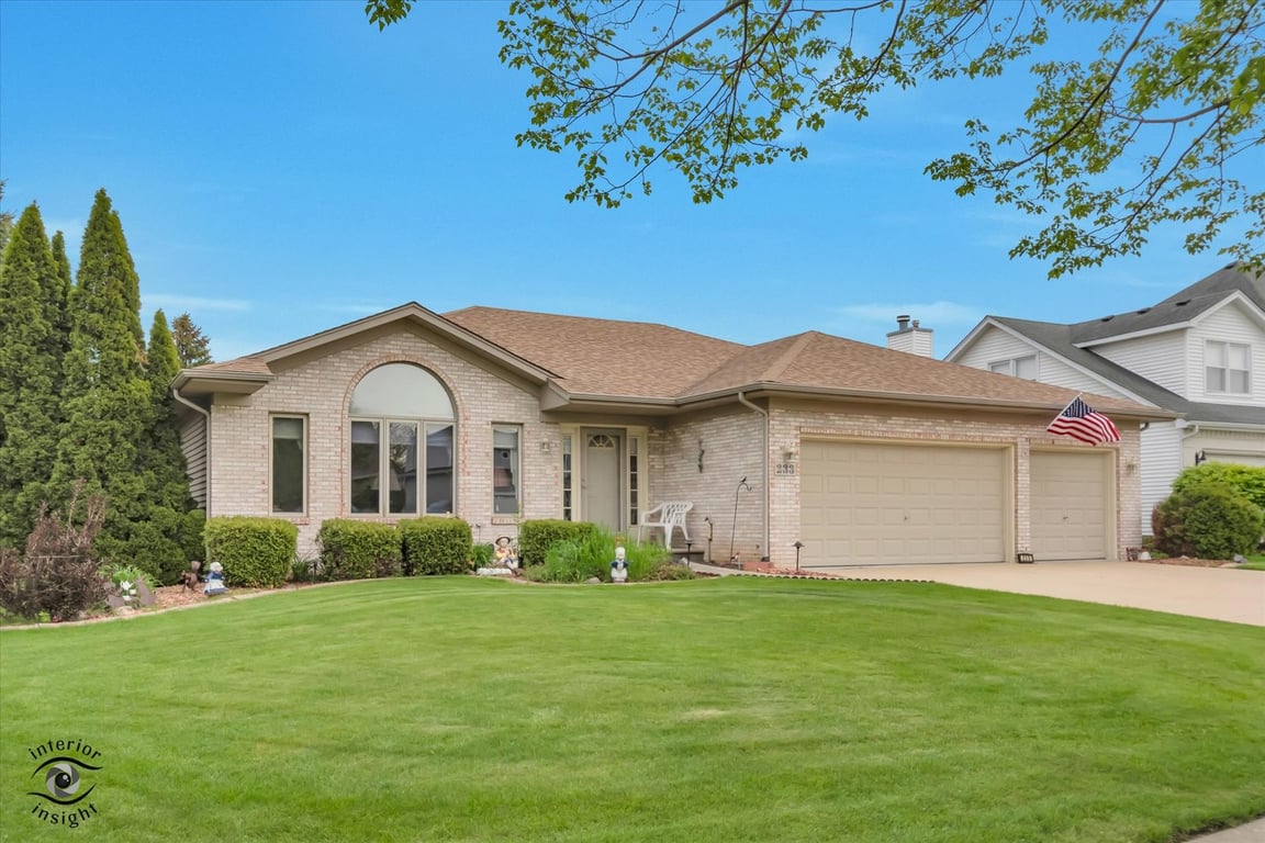 233 Goldenwood Court