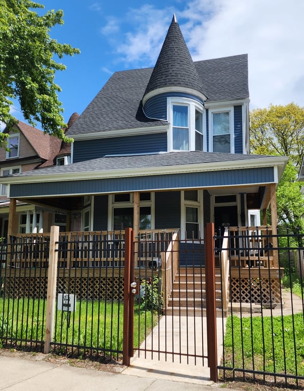 435 Winneconna Parkway