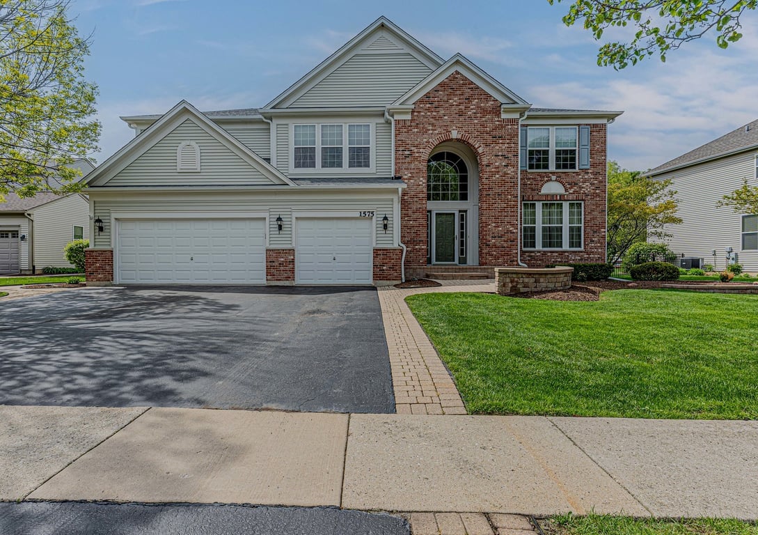 1575 McClellan Drive