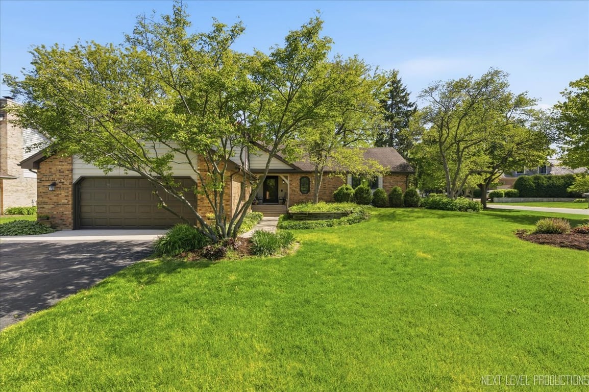 1628 Country Squire Drive