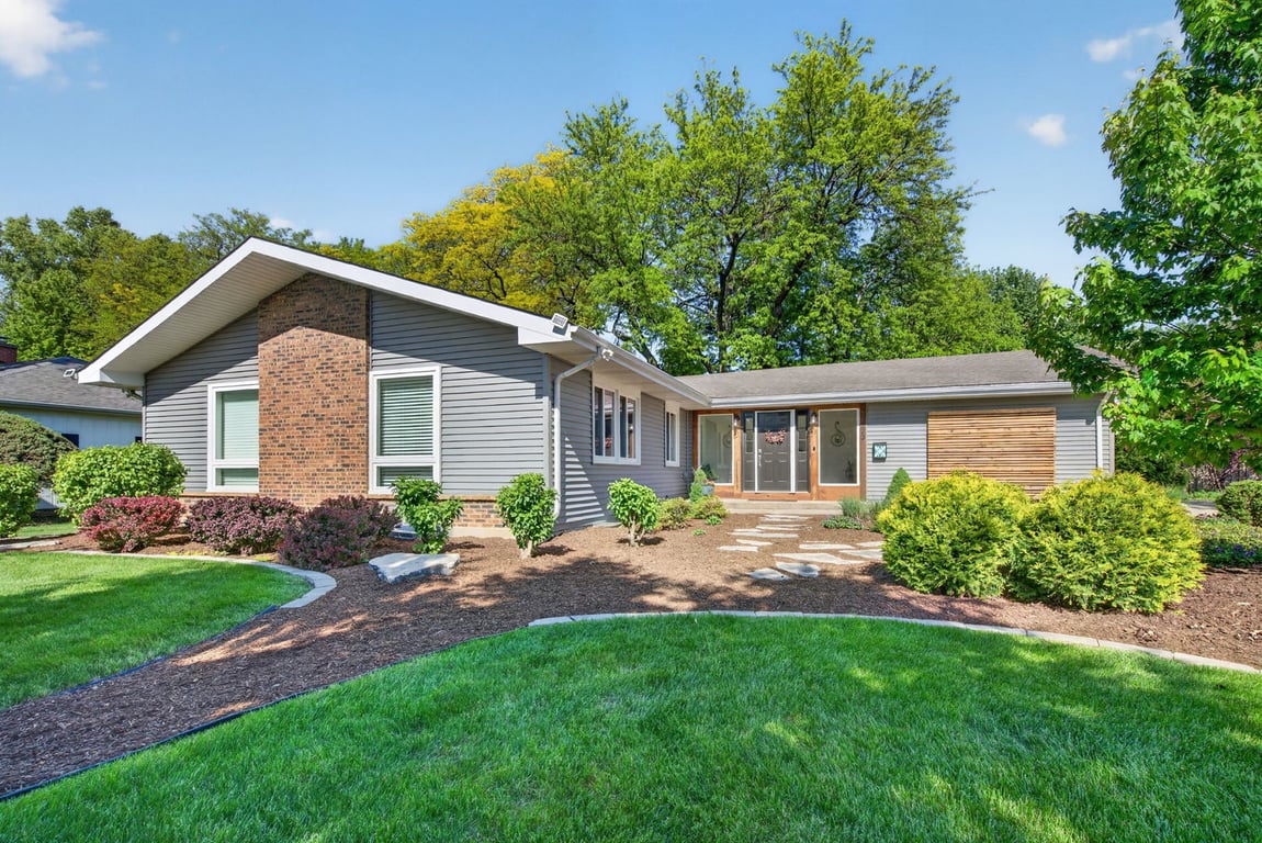 223 Willow Lane