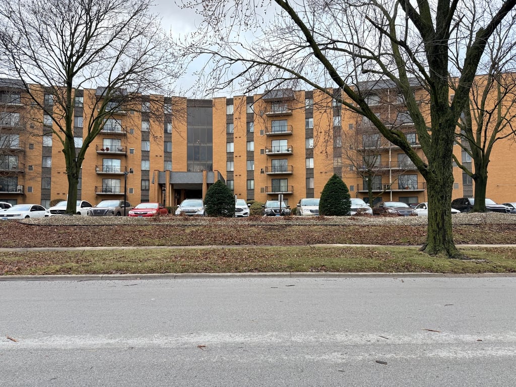 700 Bruce Lane