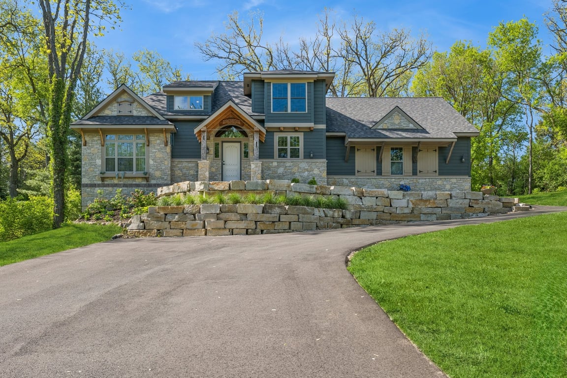 3515 Kings Lair Drive