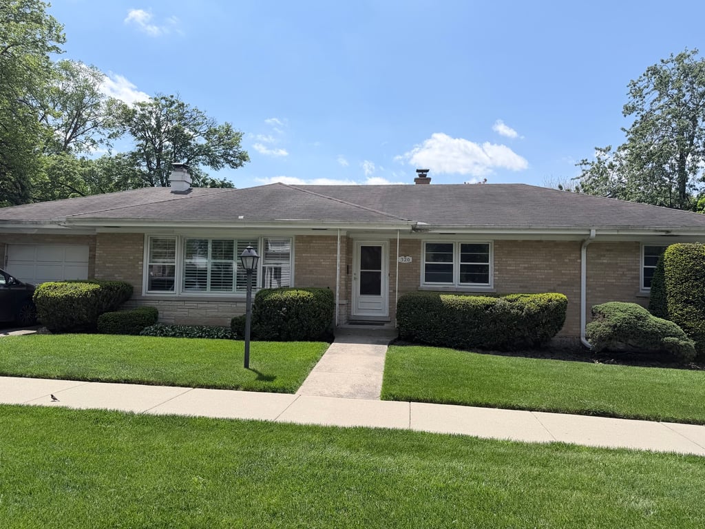 320 Main Street
