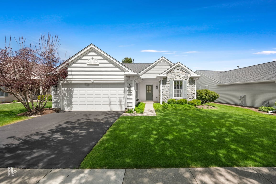 13462 Dearborn Trail