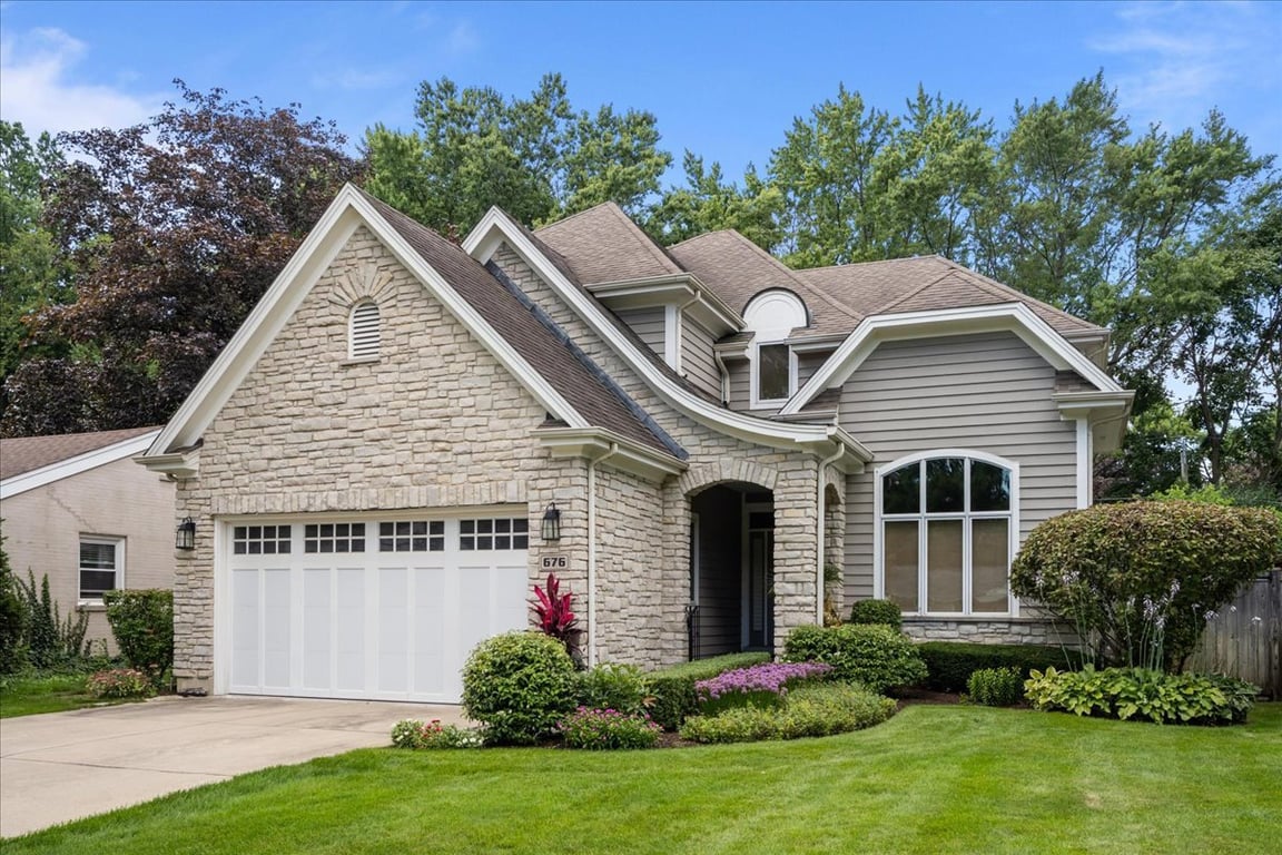 676 Deerpath Drive