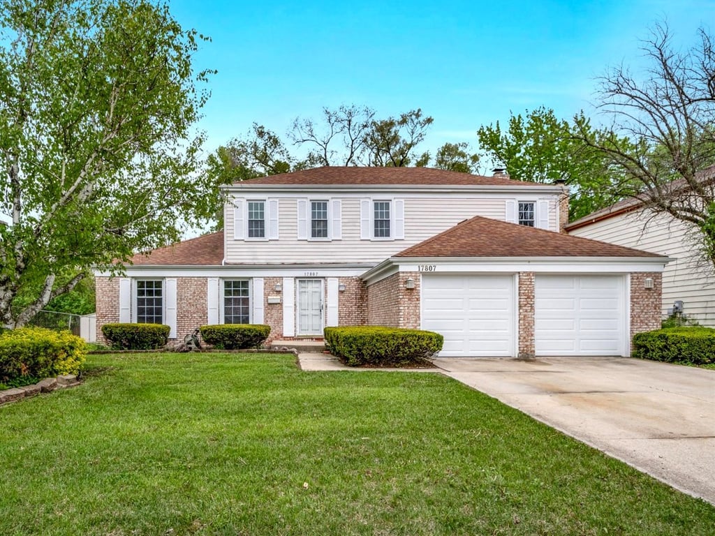 17807 Stonebridge Drive