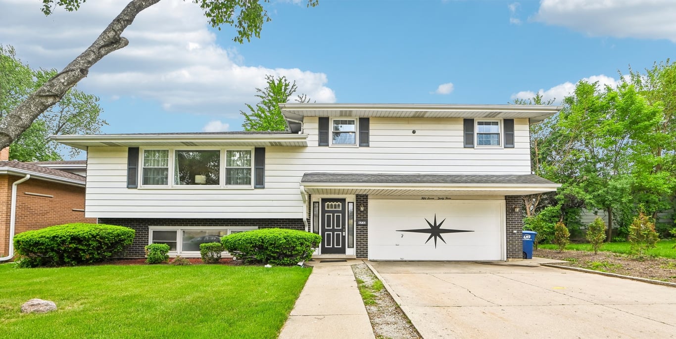 5733 Rose Court
