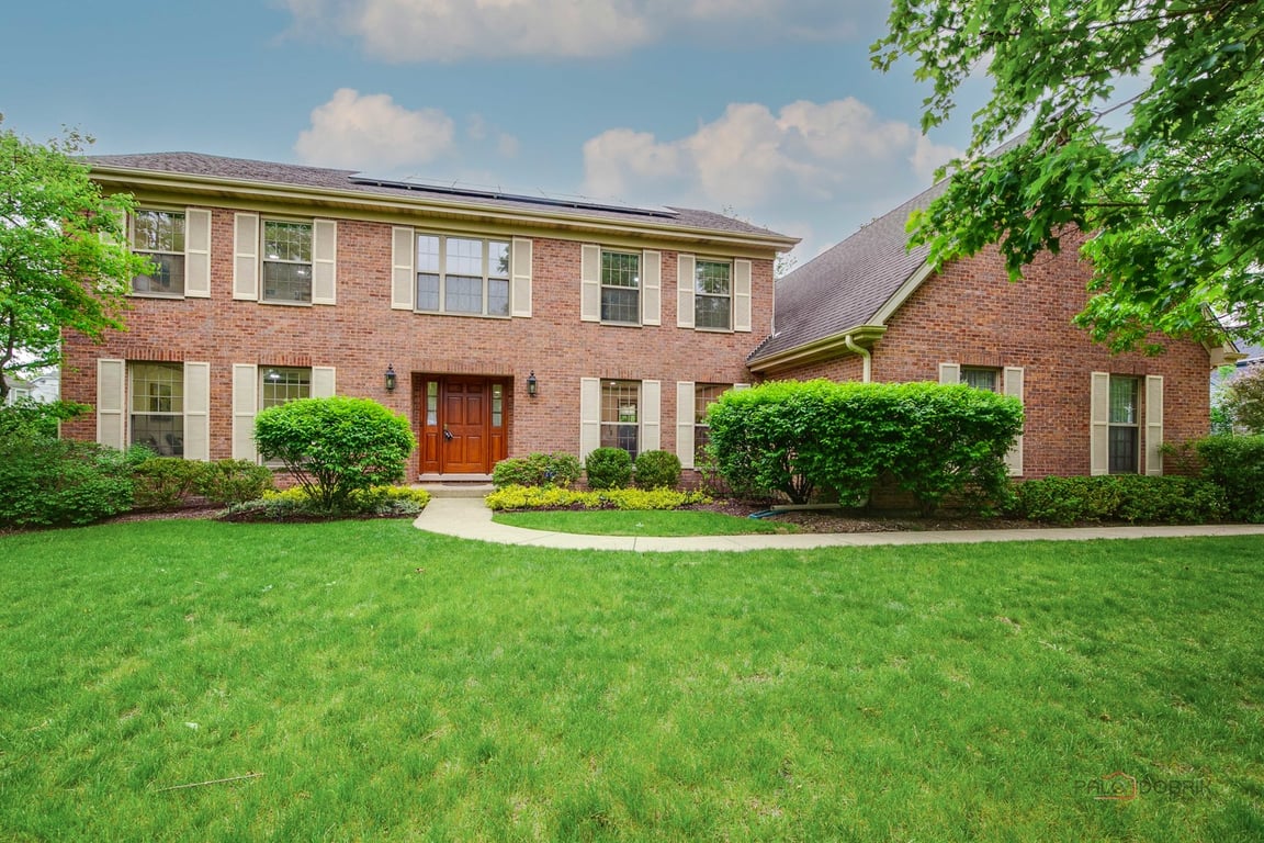 2872 Whispering Oaks Court