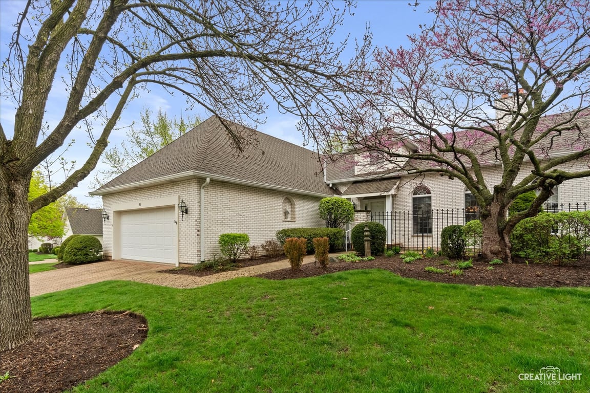 6 Glengarry Lane