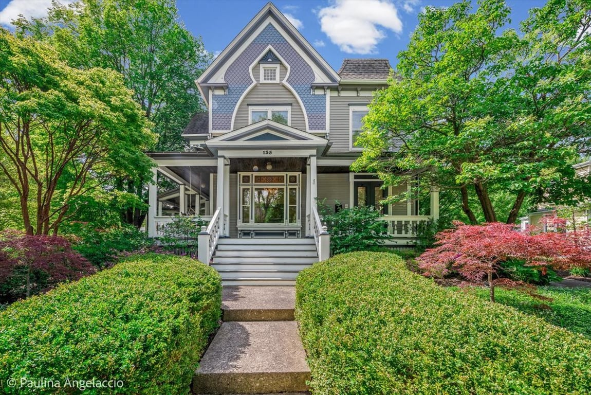 135 Lake Street