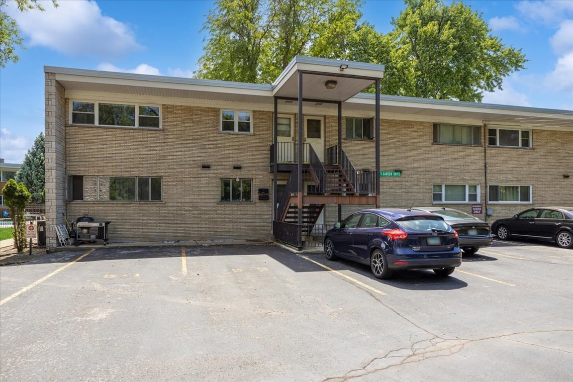 5 Garden Drive