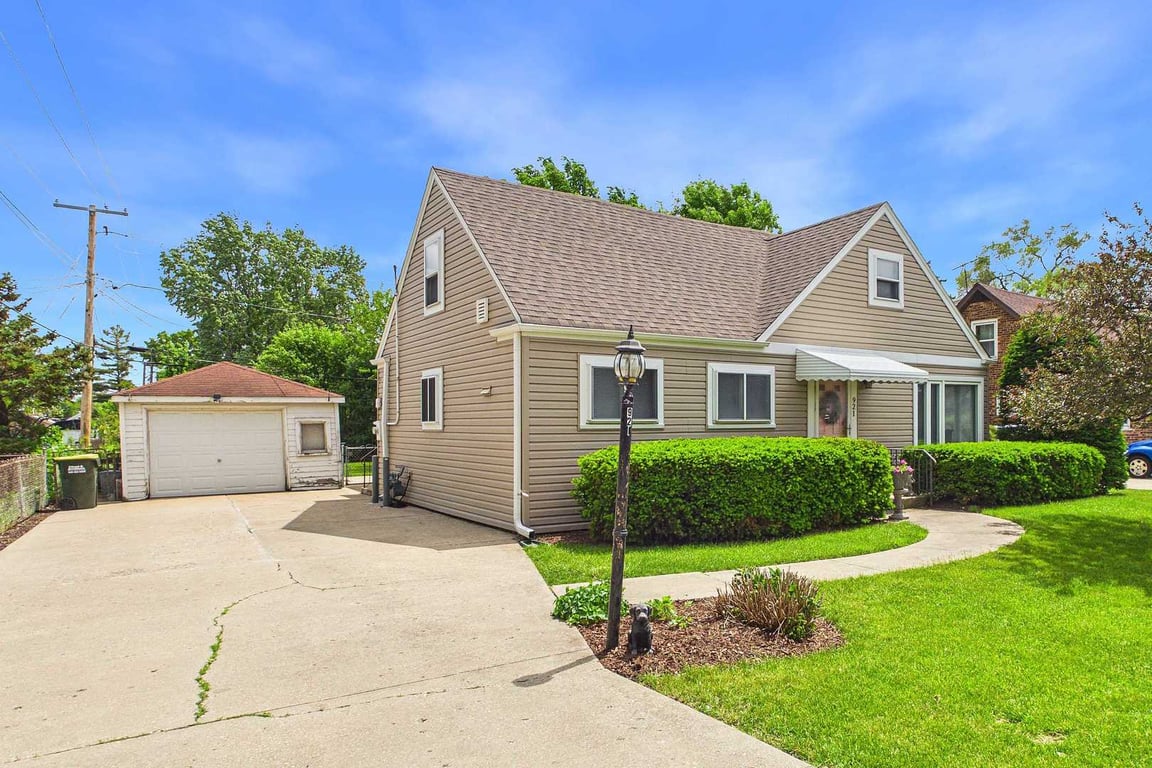 921 Harold Avenue