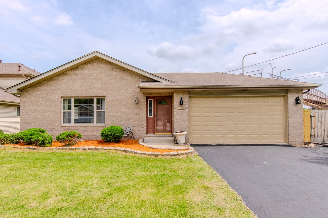 15609 Clifton Park Avenue
