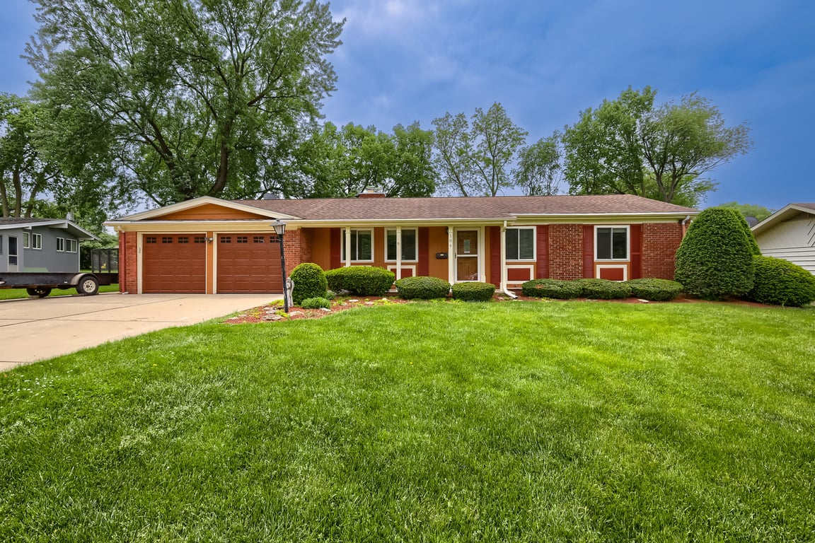 104 Sharon Lane