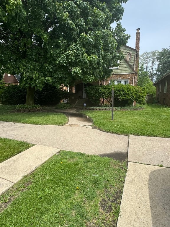 15629 Ashland Avenue