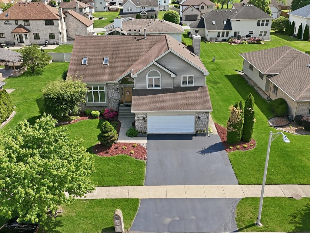 4533 Morning Glory Drive