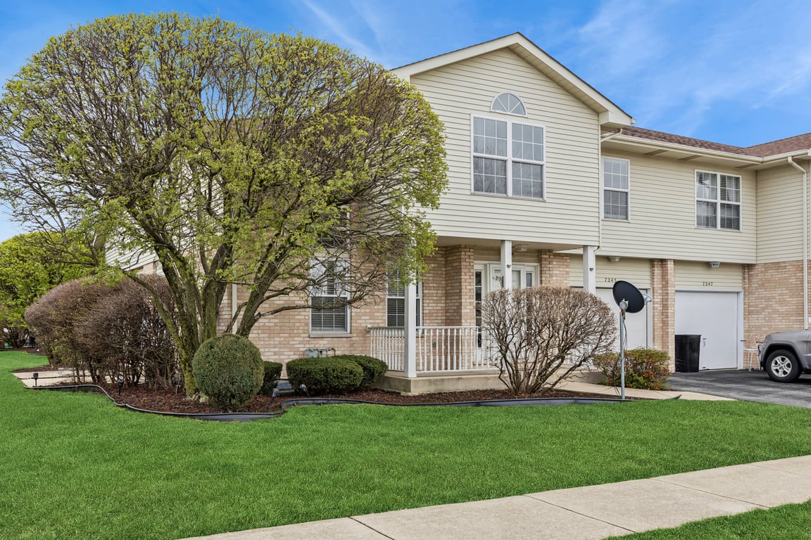 7245 Arbor Lane