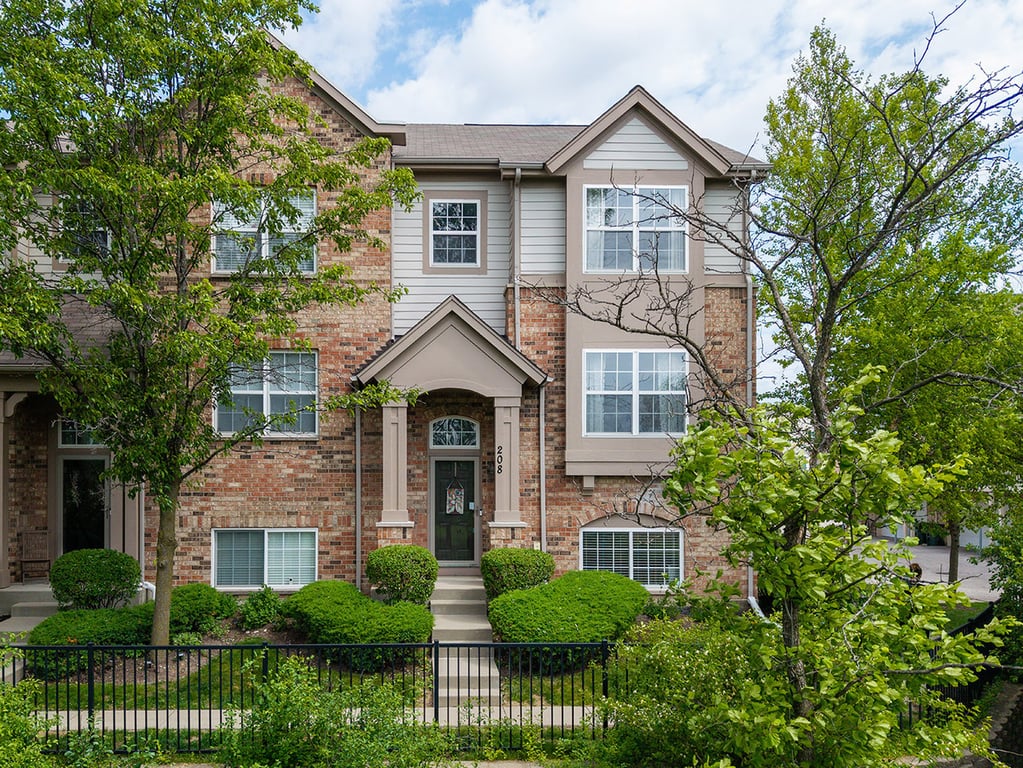 208 Prairie Court
