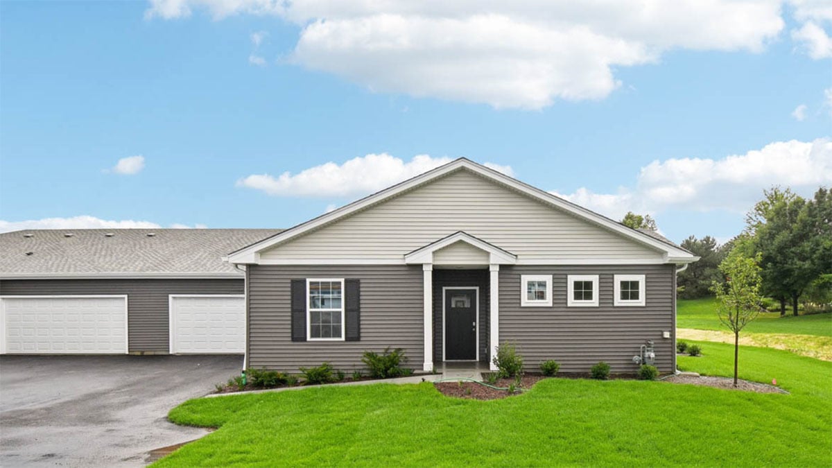 6457 maple glen Drive
