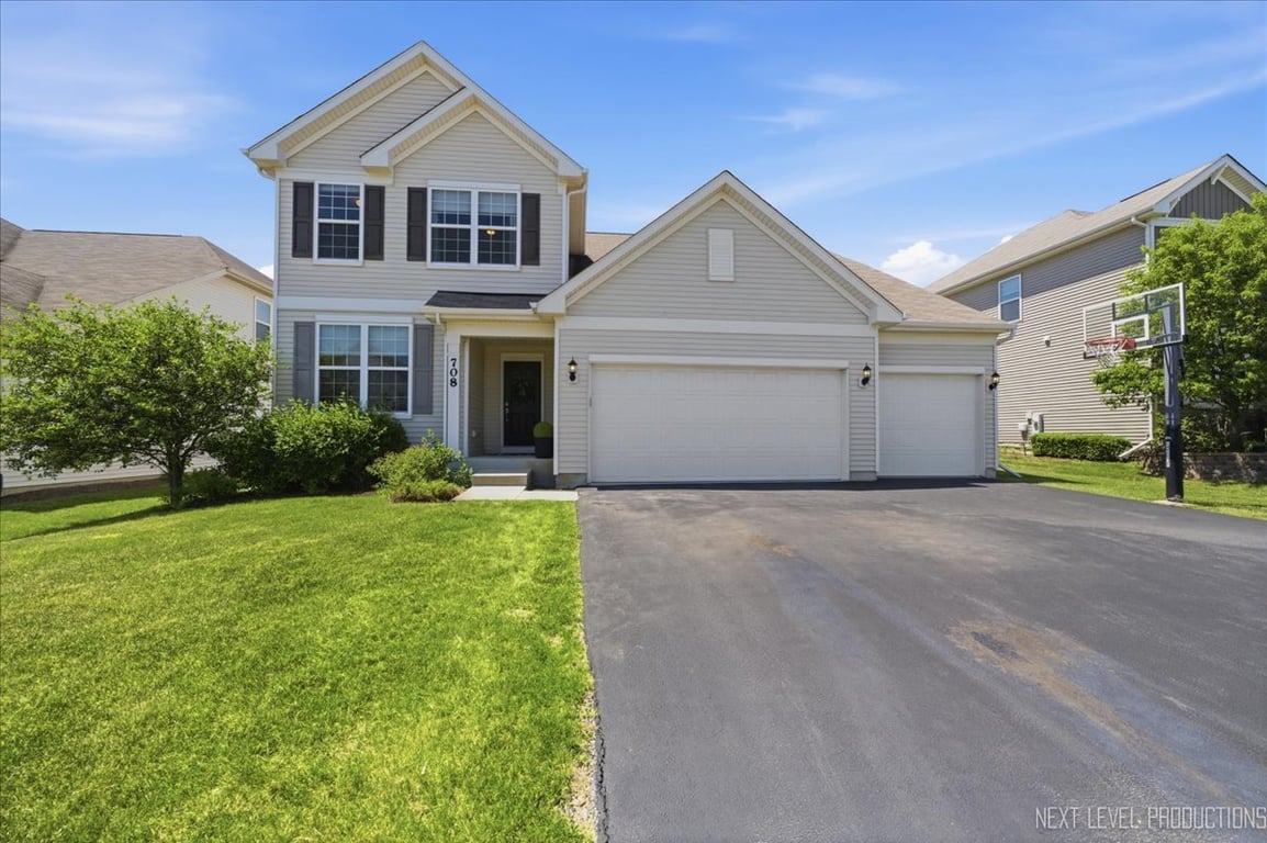 708 Rochester Lane