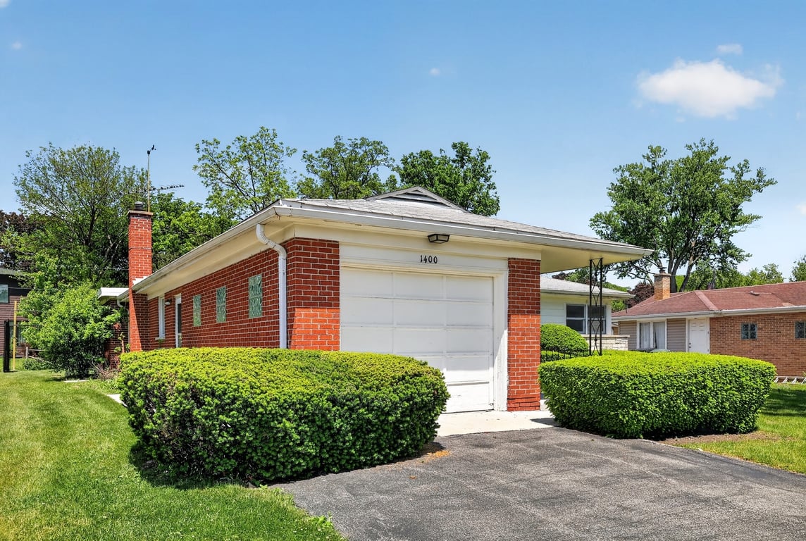 1400 London Lane