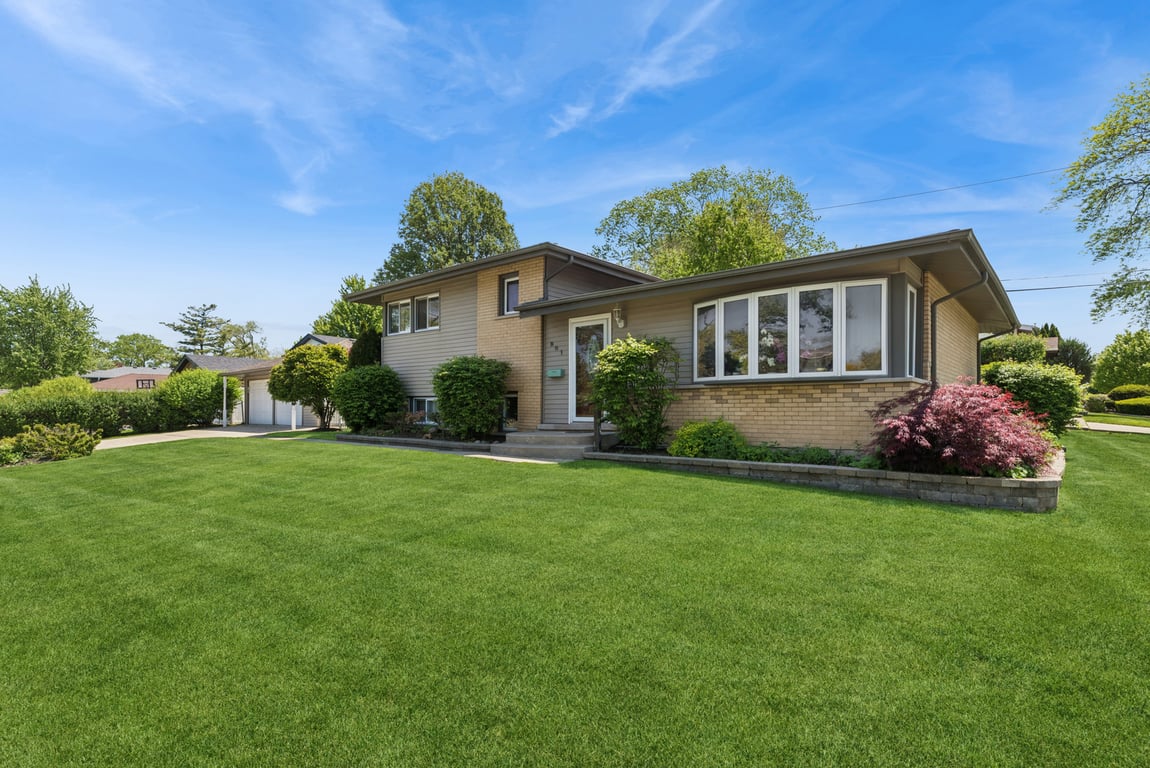 801 Greenwood Drive