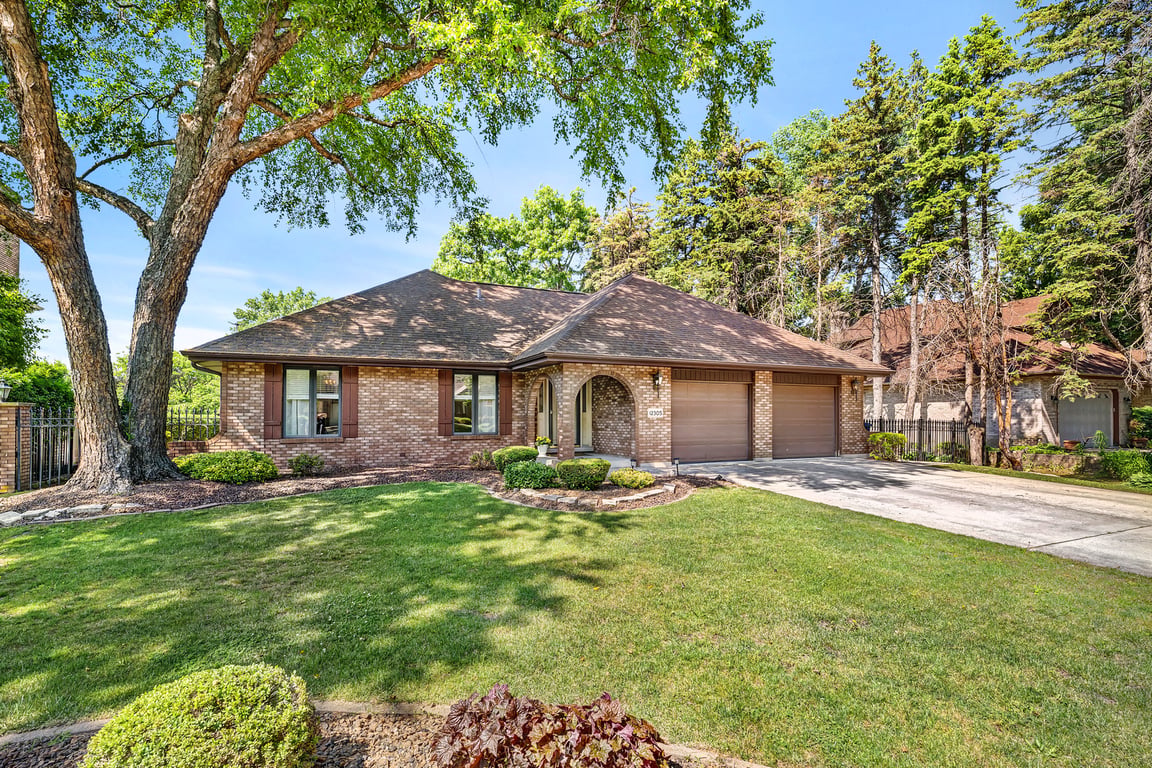 12305 Spruce Court
