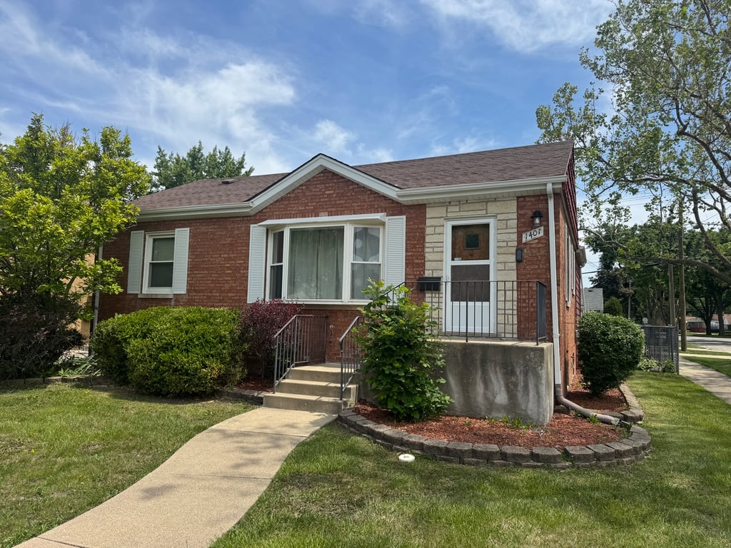 1401 Beach Avenue