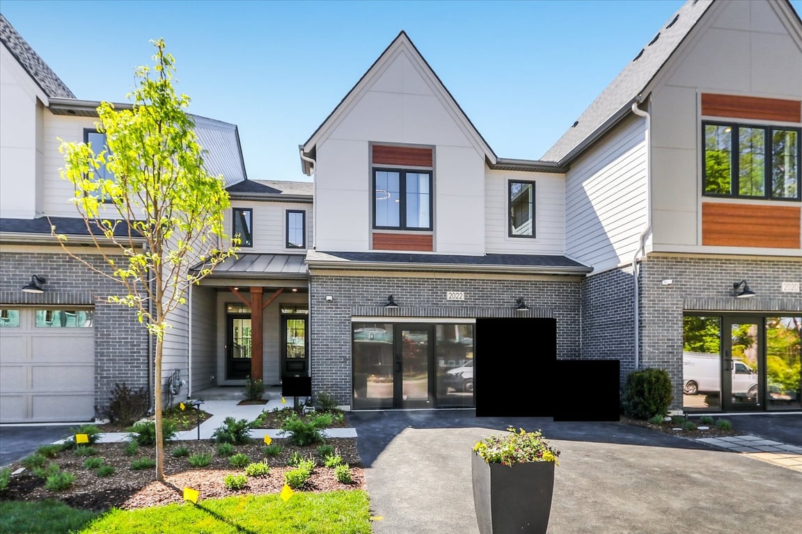 2034 Iron Ridge Lane