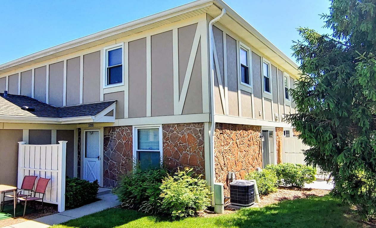 1070 Glouchester Harbor