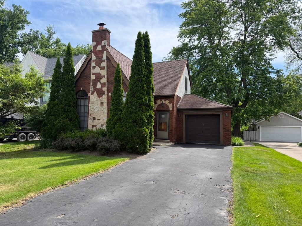165 Fairview Avenue