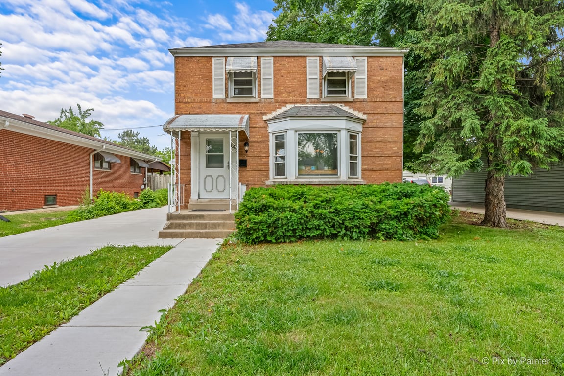 143 Center Street