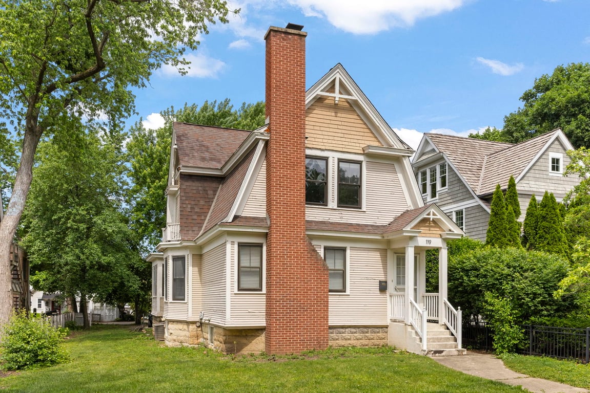 119 Ellsworth Street