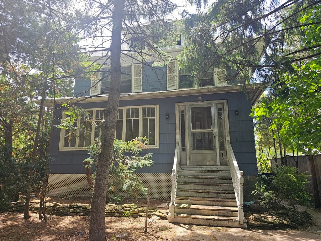 340 Lombard Avenue