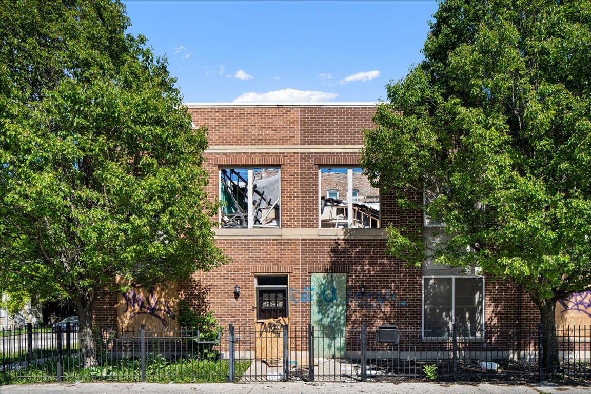 3149 Lexington Street