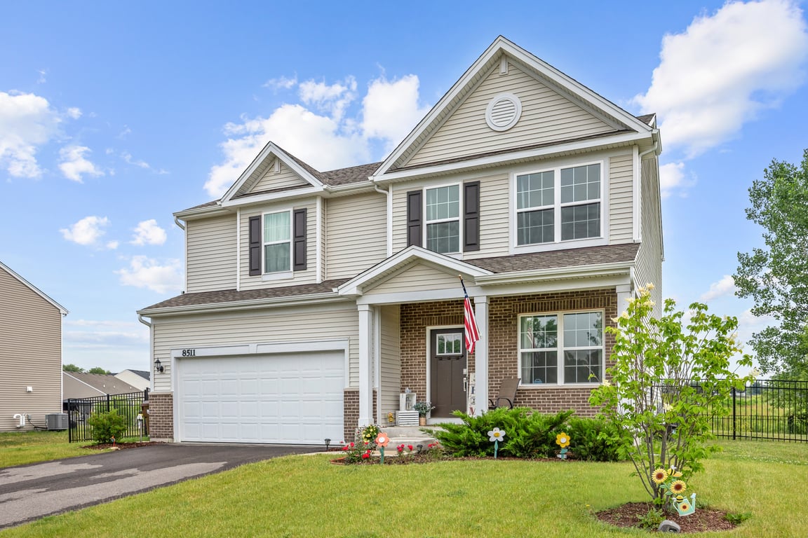 8511 White Oaks Court