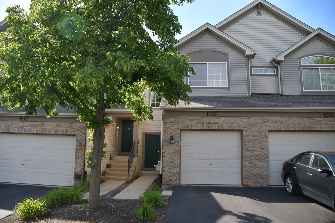 1045 Woodview Court