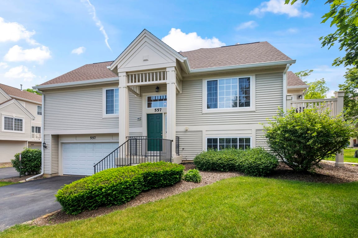 557 Cary Woods Circle