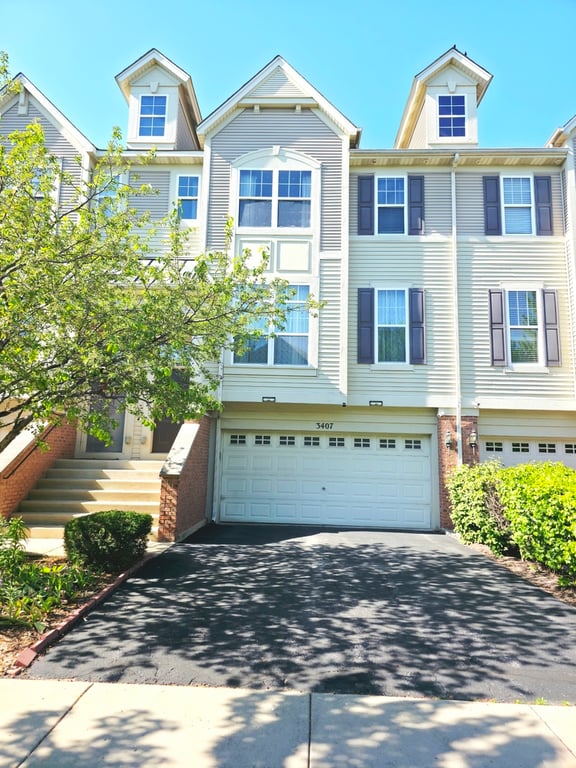 3407 Bradbury Circle