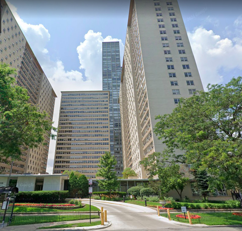 3950 Lake Shore Drive