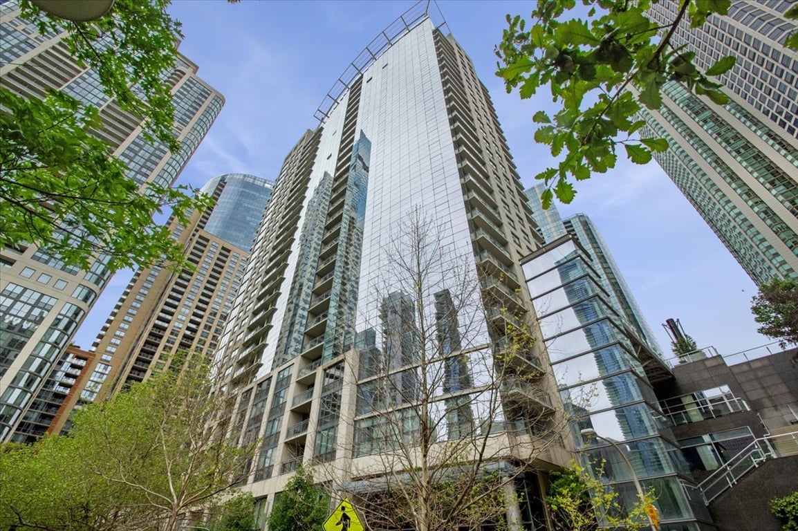 201 Westshore Drive