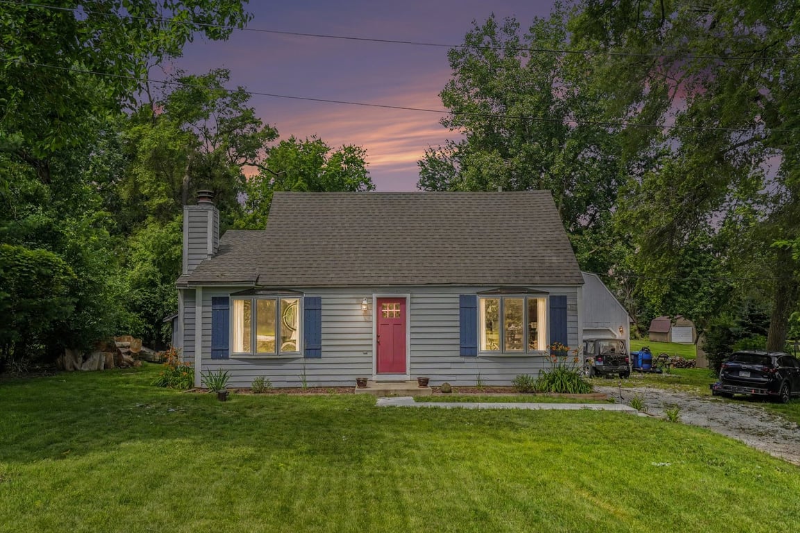 5S254 Radcliff Road