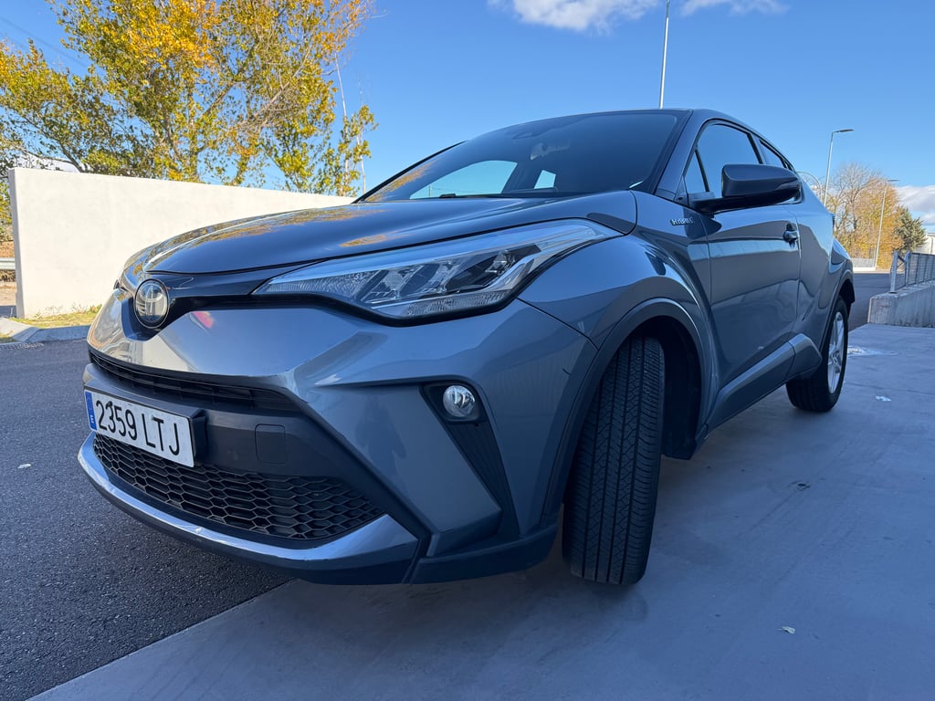 Toyota TOYOTA C-HR 1.8 125H Active