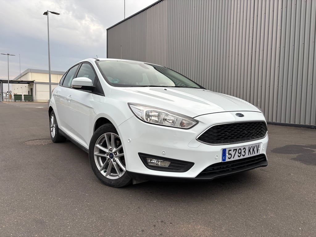 Ford Focus 1.5 TDCi E6 120cv Trend+