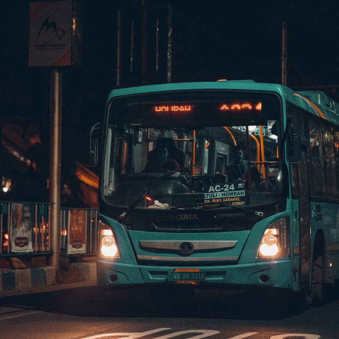 Panduan Naik Bus Malam: Tips Aman dan Nyaman di Perjalanan