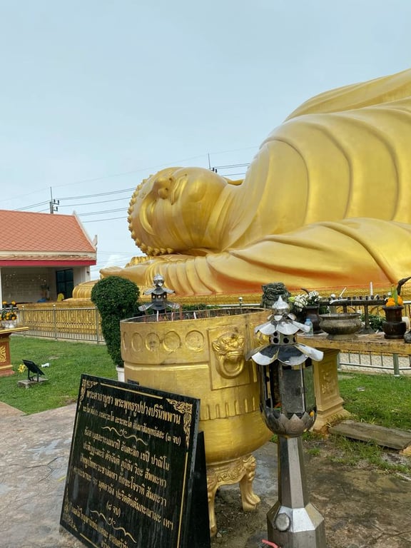 Sleeping Buddha Hat Yai Thailand