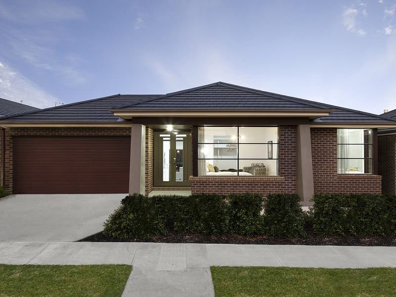 Single storey Beaumont House by Lentini Homes